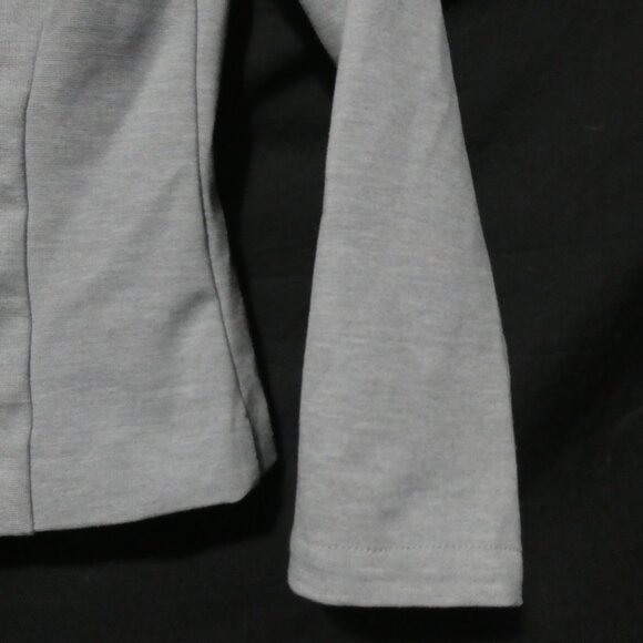 H&M | 7-8 years | Grey Dress Jacket | Button-Up Front | Pink Flower and Bow - Picture 15 of 15